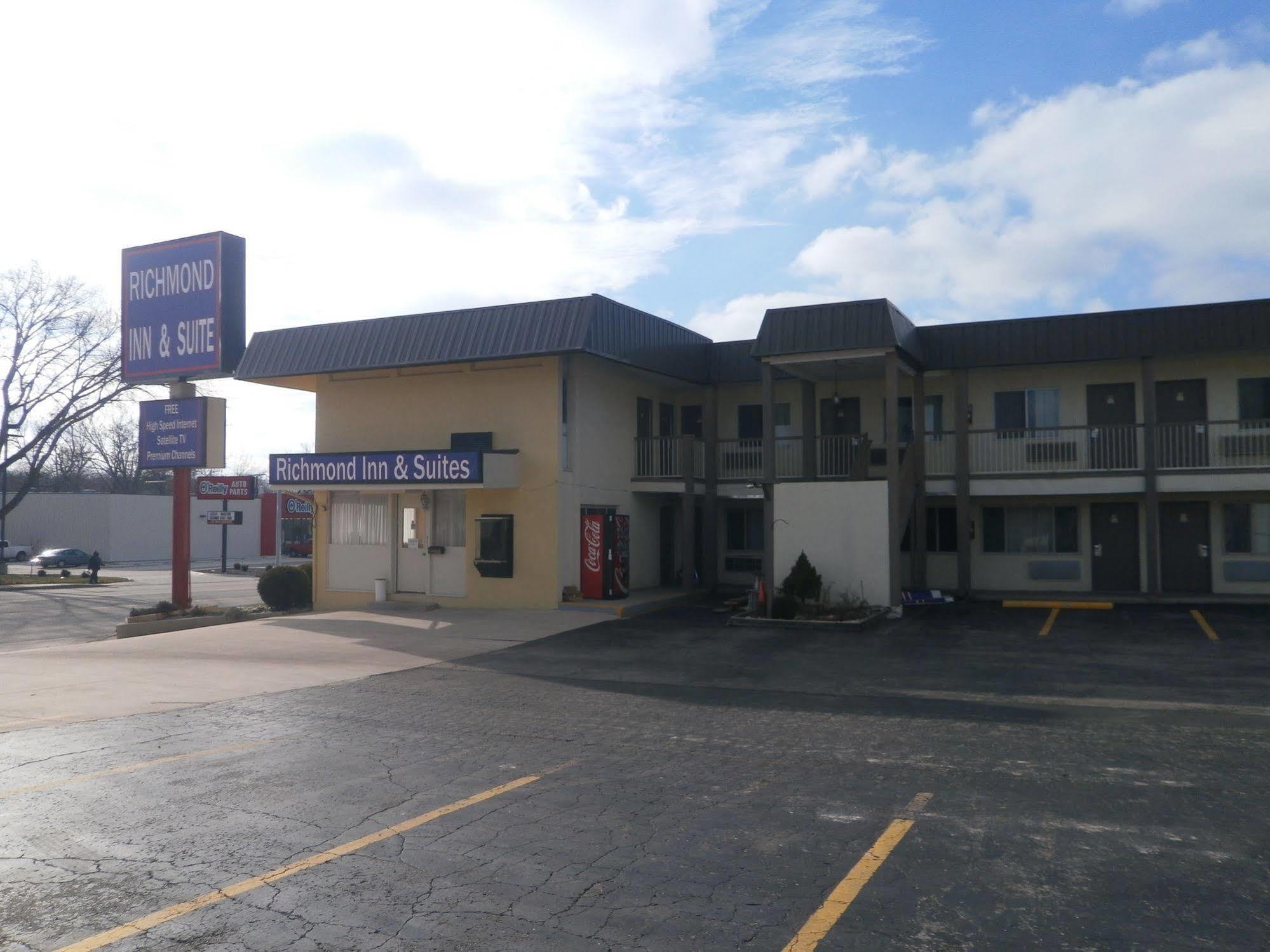 Richmond Inn And Suites Kültér fotó