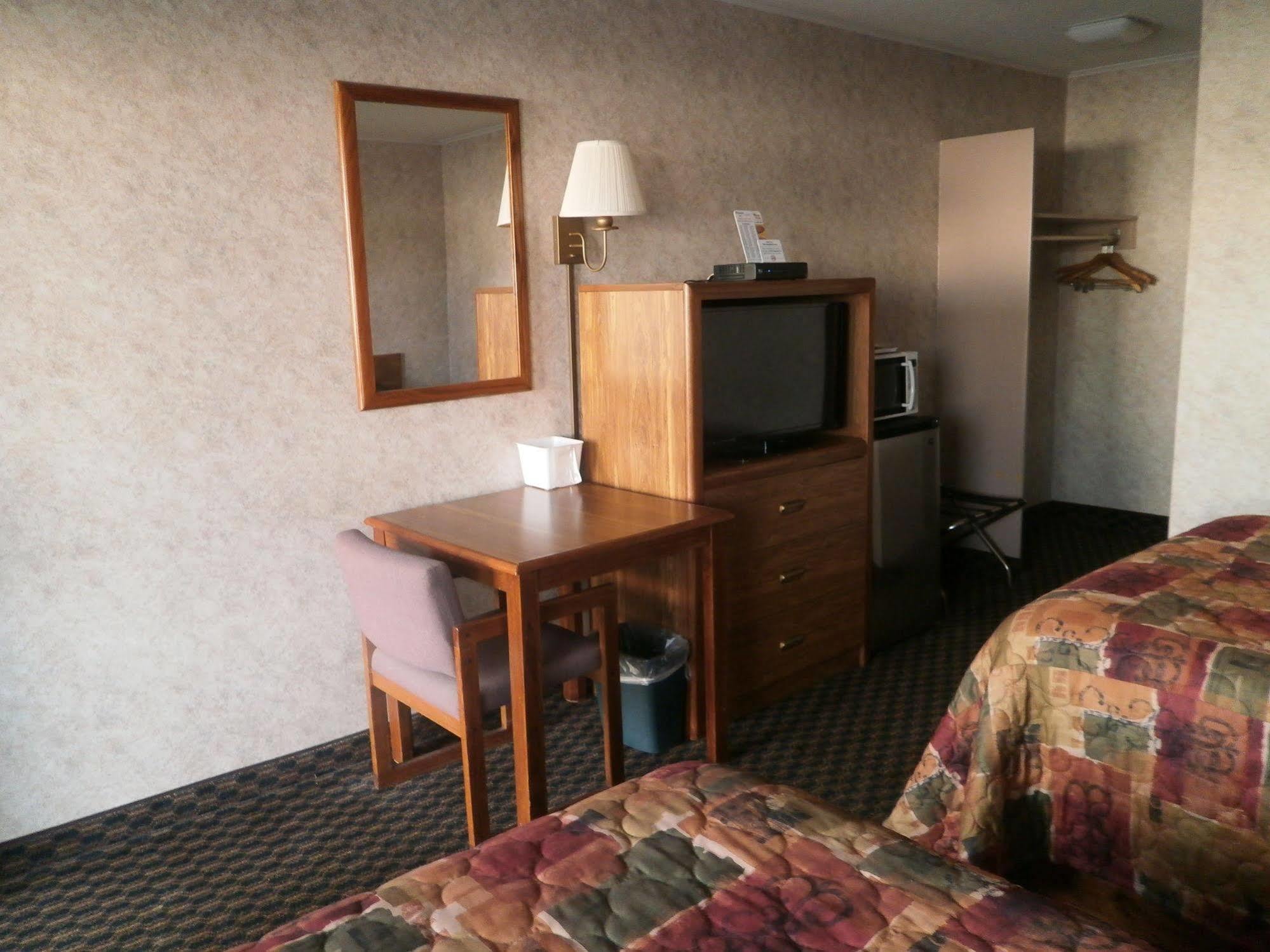 Richmond Inn And Suites Kültér fotó